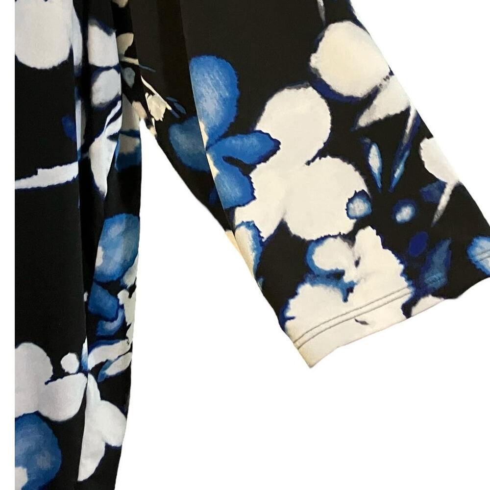 Calvin Klein Women's Black W Blue/White Floral Print 3/4 Sleeve Blouse | Size 1X - Picture 3 of 10